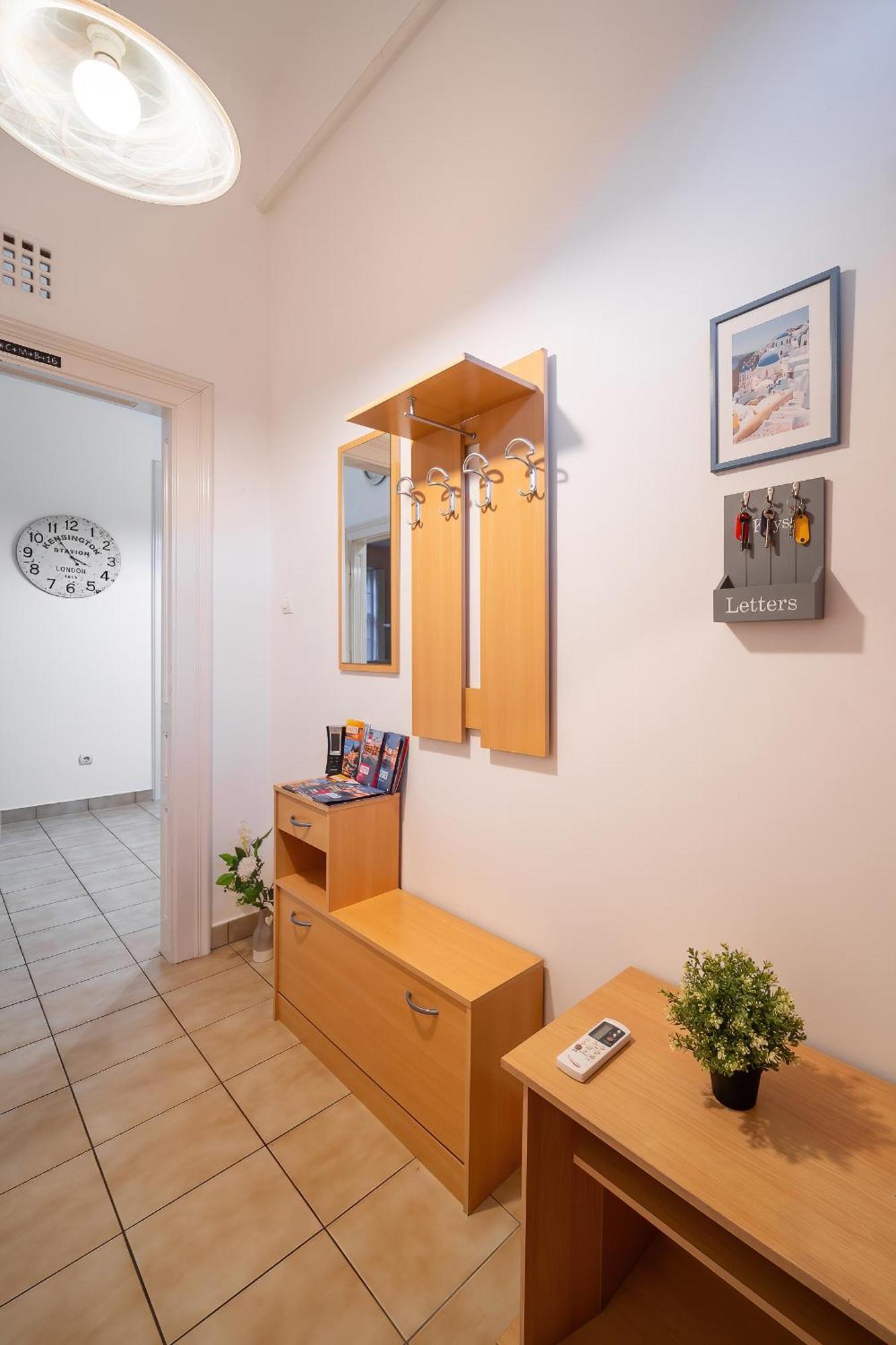 Tomka Apartman Seghedin Exterior foto